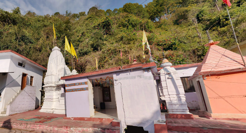 Exploring Umra Narayan Temple: A Sacred Site in Uttarakhand