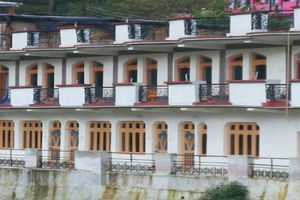 hotel Aditya Palace Barkot
