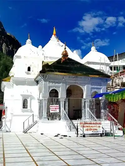 Hotels in Gangotri