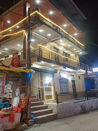 Hotel Gayatri Niketan with beautiful valley views