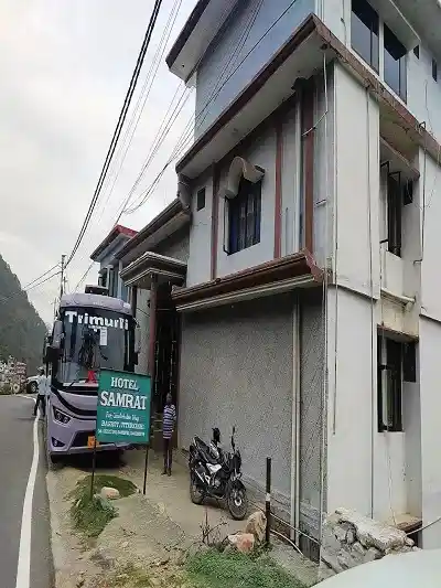Hotel Samrat