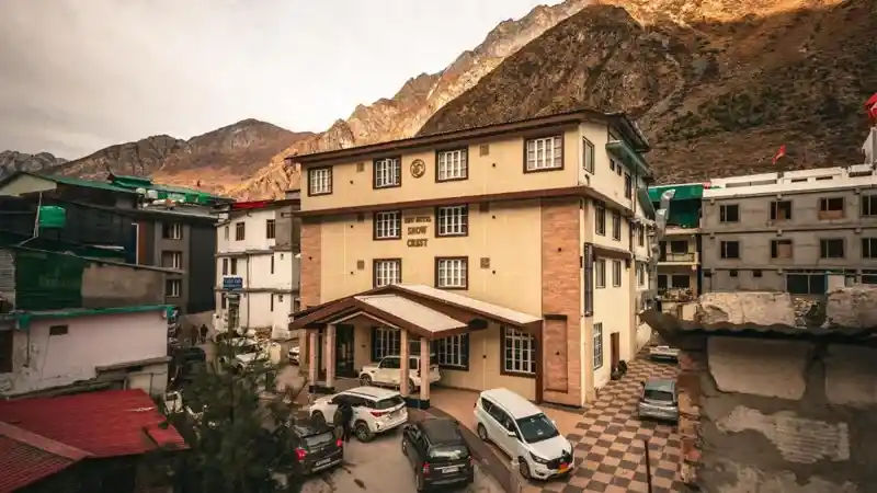 Hotel Snow Crest Badrinath