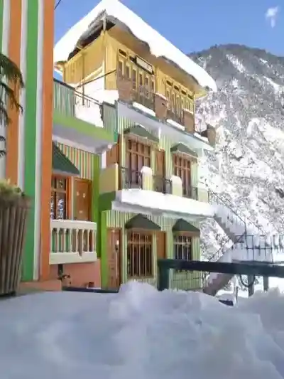 Shivalik Valley Resort with beautiful valley views