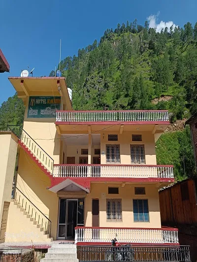 Chardham Camp Guptkashi with scenic views