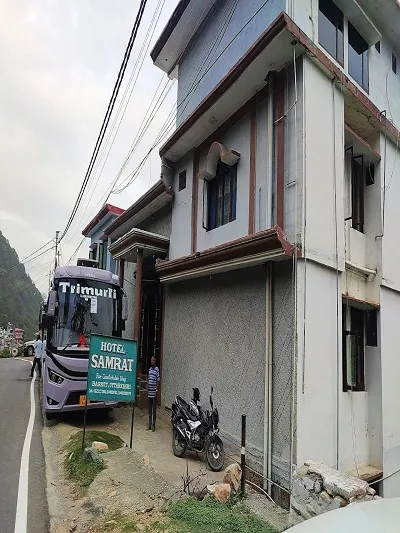 Hotel Samrat