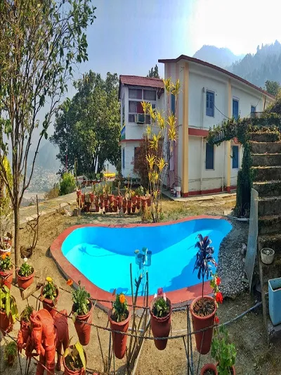 Kailash Residency Guptkashi with mountain views