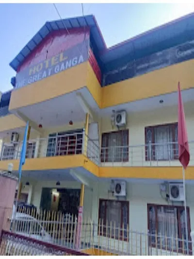 Chardham Camp Guptkashi with scenic views