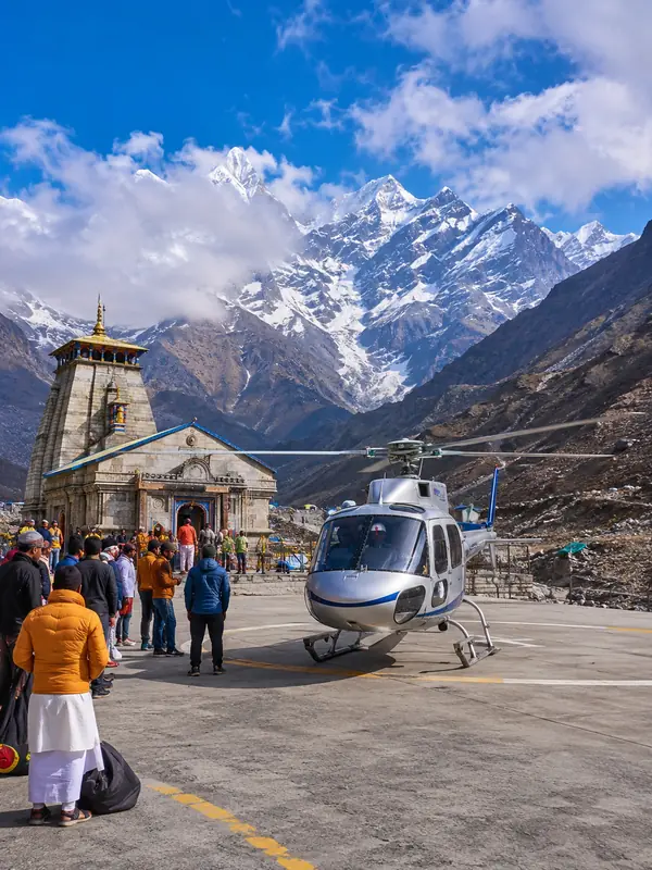 Kedarnath helicopter service and helipad access