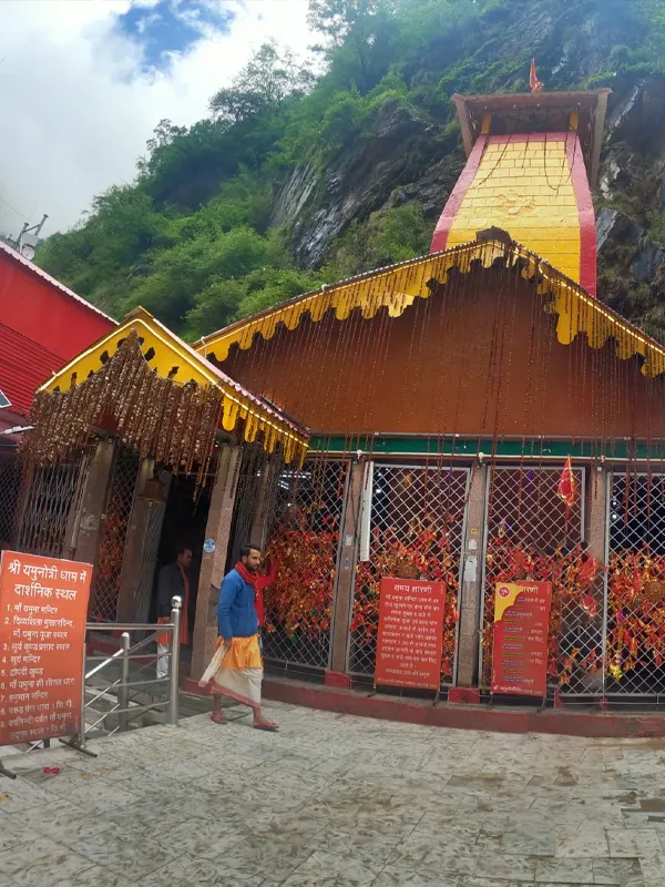 Yamunotri Demographics