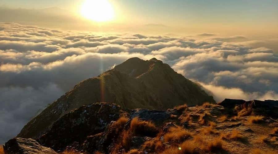 Sunrise view from Chandrashila Peak