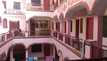 Hotel Jagat Raj