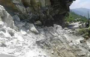 badrinath route blocked