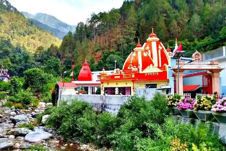 Kainchi Dham Temple, Shri Neeb Karori Baba
