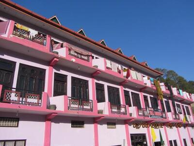 Hill Queen Barkot