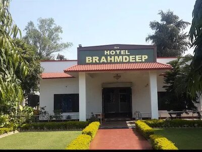 Hotel Brahmadeep