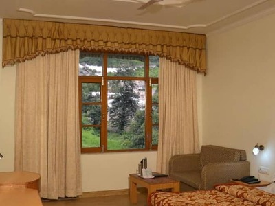 Shivalik Valley Resort