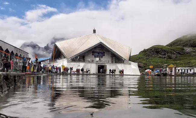 Hemkund Sahib Helicopter Yatra
